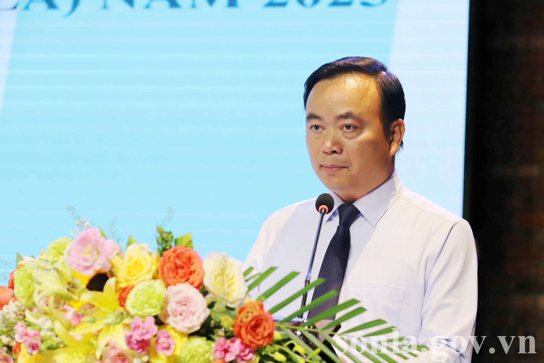 anh tin bai